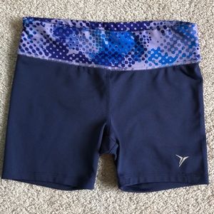 Purple Old Navy active shorts